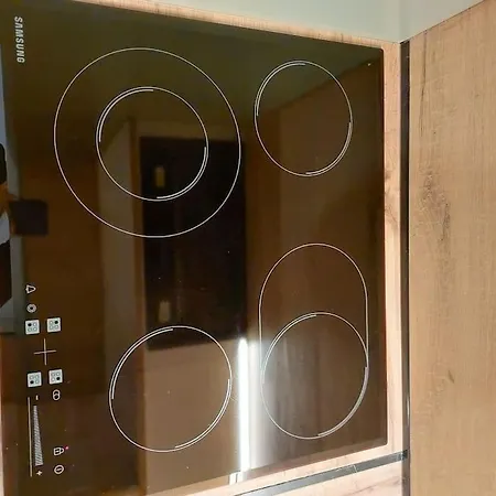 Apartment Frequency 286