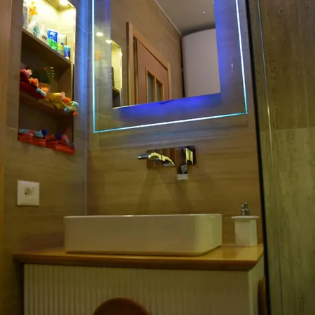 Frequency 286 Appartamento Tirana