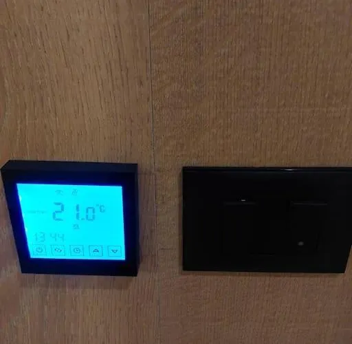 Frequency 286 地拉那