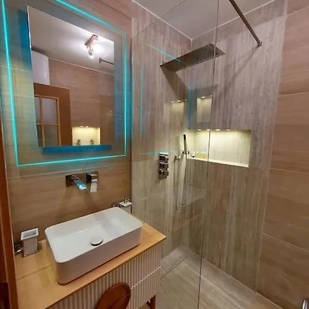 Apartment Frequency 286 Tirana